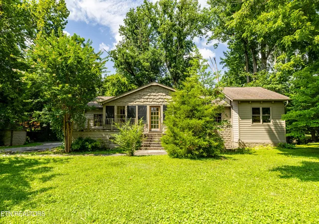 1st image of 8229 E Lamar Alexander Parkway Pkwy, Townsend, TN 37882 | MLS# 1346643