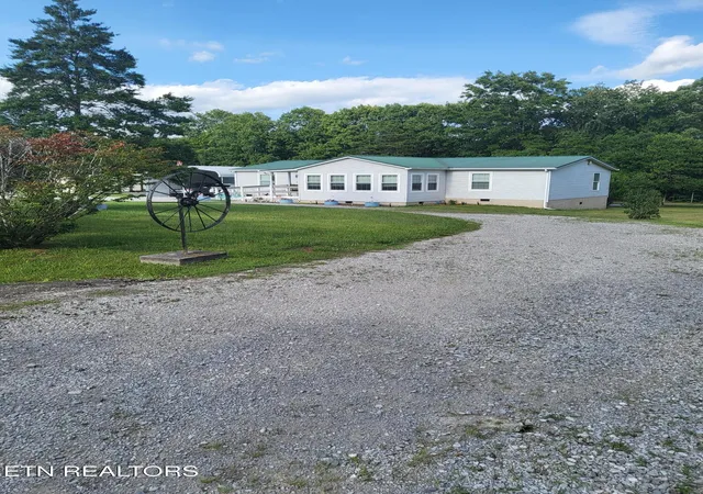 3rd image of 63 Cherry St, Crossville, TN 38572 | MLS# 1346687
