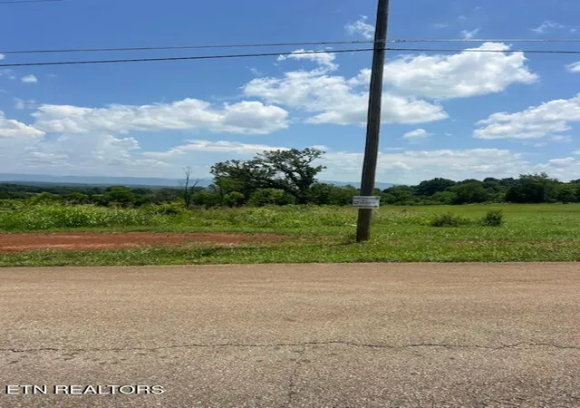 2nd image of 5087 Gregory Rd, Greenback, TN 37742 | MLS# 1346841