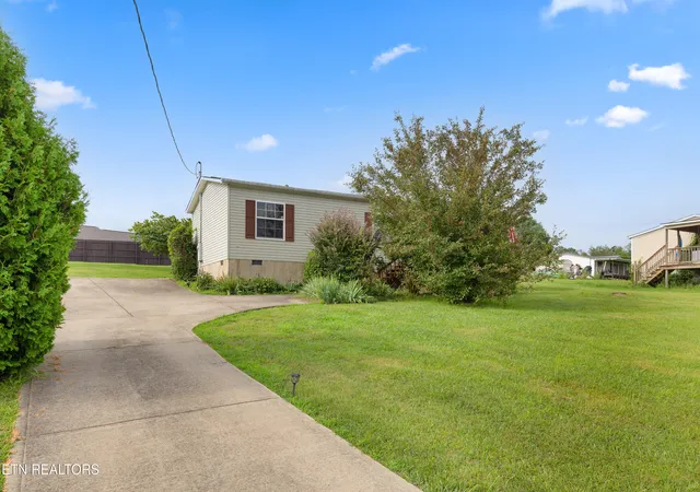 Homes for sale in Dandridge, TN | 1832 C H Rankin Rd, Dandridge, TN 37725 | MLS# 1347488
