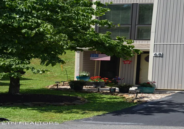 Homes for sale in Oak Ridge, TN | 68 Valley Forge Dr #5-A, Oak Ridge, TN 37830 | MLS# 1346971