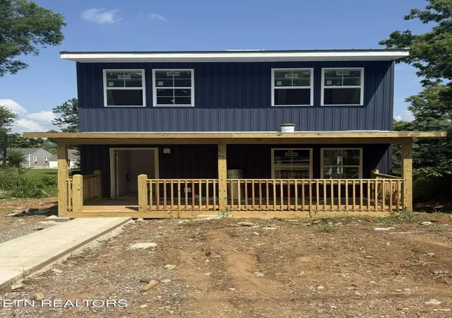 Photo 1 of Single family home for sale at 1315 Iredell Ave, Knoxville, TN 37921 | MLS# 1346854 | Listing updated on 2026-07-31