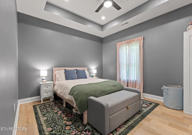 Photo 3 of Single family home for sale at 3303 Taylor St, Chattanooga, TN 37406 | MLS# 1347110 | Listing updated on 2026-10-12