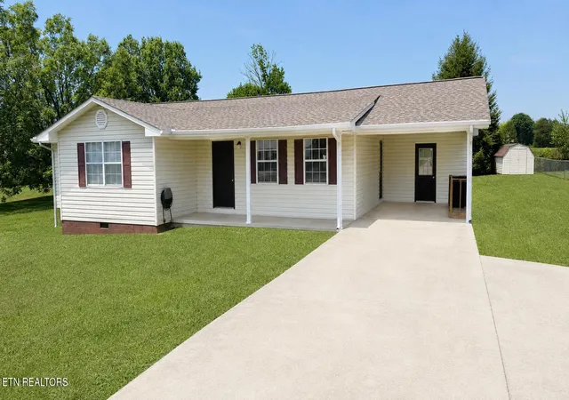 Homes for sale in Madisonville, TN | 129 Oliver Dr, Madisonville, TN 37354 | MLS# 1346759