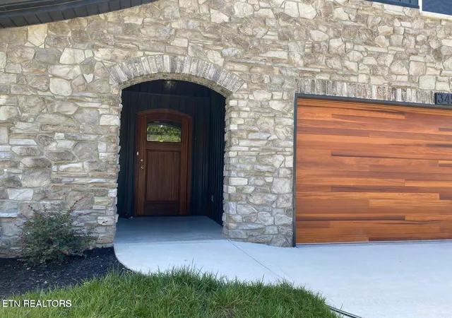 Photo 3 of Single family home for sale at 3455 Sparks Scenic Way, Knoxville, TN 37931 | MLS# 1346780 | Listing updated on 2026-08-05