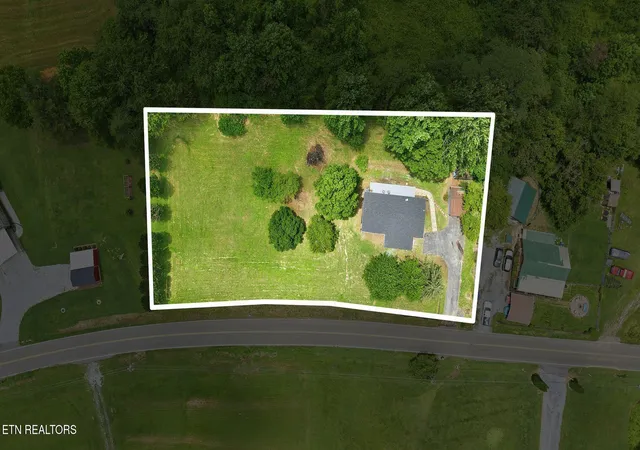 Homes for sale in Cosby, TN | 4719 Bogard Rd, Cosby, TN 37722 | MLS# 1346859