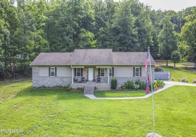 1st image of 2602 Wayland Rd, Knoxville, TN 37914 | MLS# 1346831