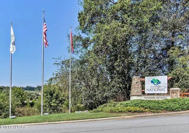 Homes for sale in Loudon, TN | 3964 Persimmon Ridge, Loudon, TN 37774 | MLS# 1347169