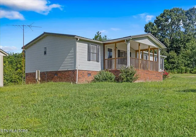 Homes for sale in Lenoir City, TN | 9541 Antioch Church Rd, Lenoir City, TN 37772 | MLS# 1347144