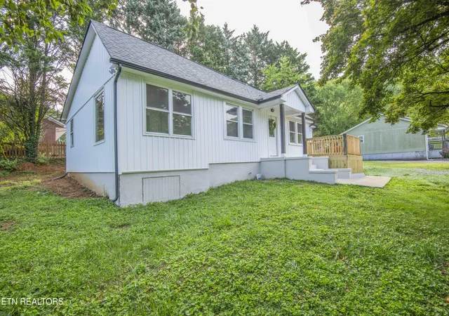 2nd image of 4730 Rochat Rd, Knoxville, TN 37918 | MLS# 1346848