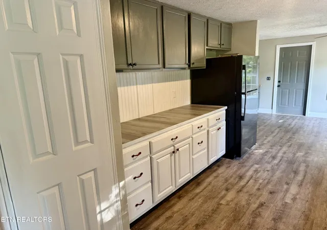 Photo 4 of Single family home for sale at 196 Bob Payne Rd, Tellico Plains, TN 37385 | MLS# 1346839 | Listing updated on 2026-08-04