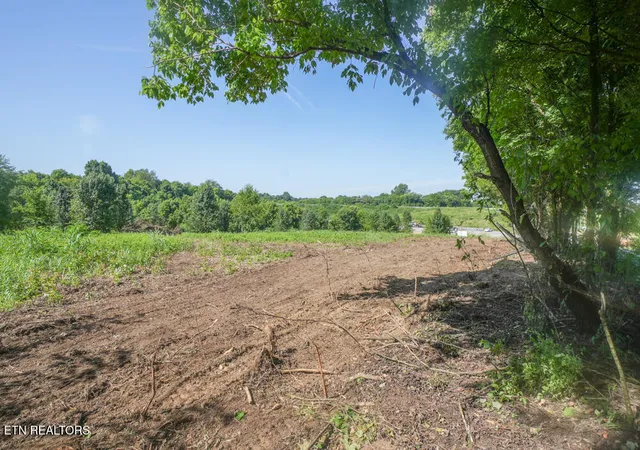 Photo 3 of Sale Pending at Cusick Rd, Rockford, TN 37853 | MLS# 1347050 | Listing updated on 2026-07-16