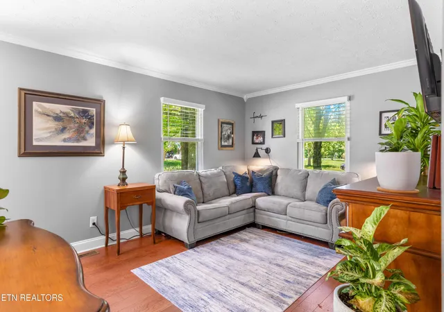 4th image of 215 Tusculum Dr, Oak Ridge, TN 37830 | MLS# 1346894