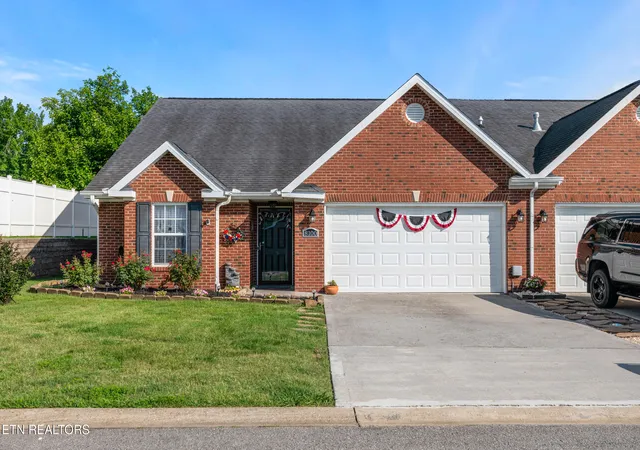 1st image of 8100 Gatekeeper Wy, Knoxville, TN 37931 | MLS# 1346902