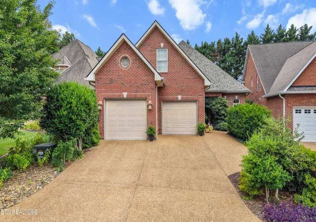 2nd image of 233 Savannah Park Dr, Maryville, TN 37803 | MLS# 1347904