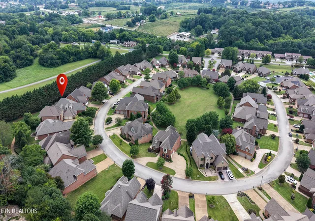 4th image of 233 Savannah Park Dr, Maryville, TN 37803 | MLS# 1347904