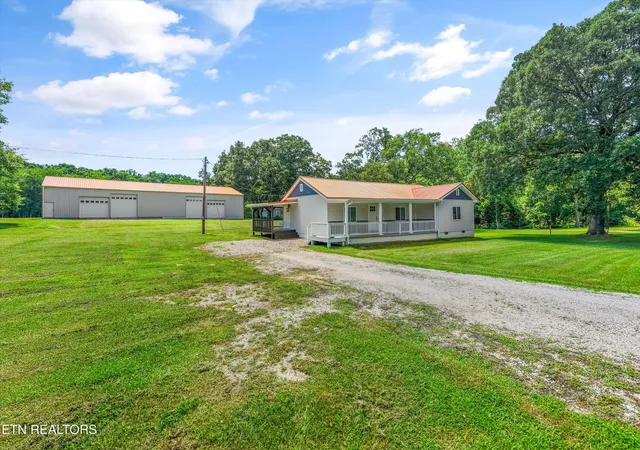 3rd image of 131 Burrville Rd, Sunbright, TN 37872 | MLS# 1346924