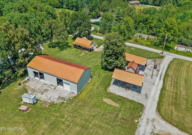 5th image of 131 Burrville Rd, Sunbright, TN 37872 | MLS# 1346924