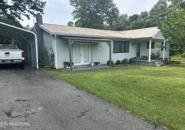 Homes for sale in Monterey, TN | 211 Walton Lane Lane, Monterey, TN 38574 | MLS# 1347086