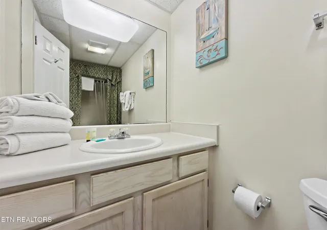 2nd image of 64 Tiogue Ave, Gatlinburg, TN 37738