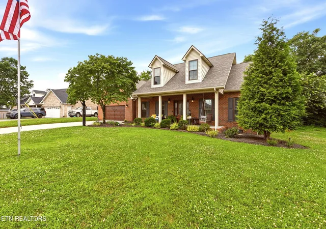 Homes for sale in Clinton, TN | 112 Rutherford Ct, Clinton, TN 37716 | MLS# 1346960