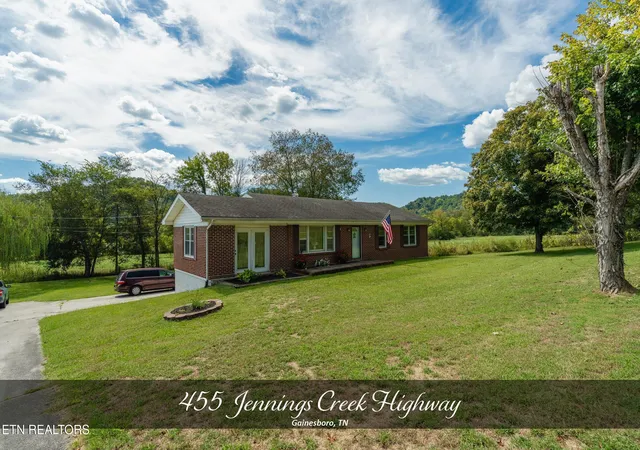 Homes for sale in Gainesboro, TN | 455 Jennings Creek Hwy, Gainesboro, TN 38562 | MLS# 1346975