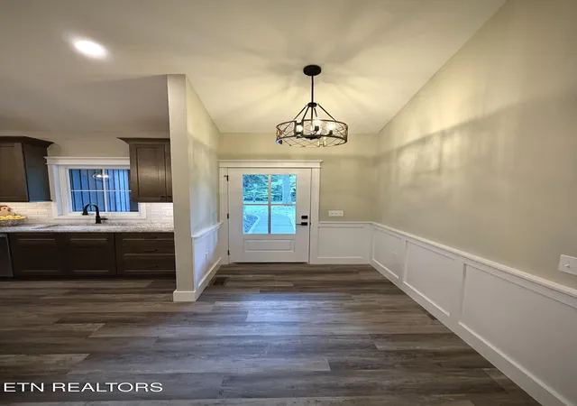 Photo 3 of Single family home for sale at 692 St George Dr, Crossville, TN 38558 | MLS# 1347042 | Listing updated on 2026-09-17
