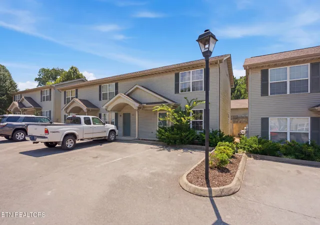 Condo for sale at 3216 Quiet Way, Knoxville, TN 37918 | MLS# 1347140