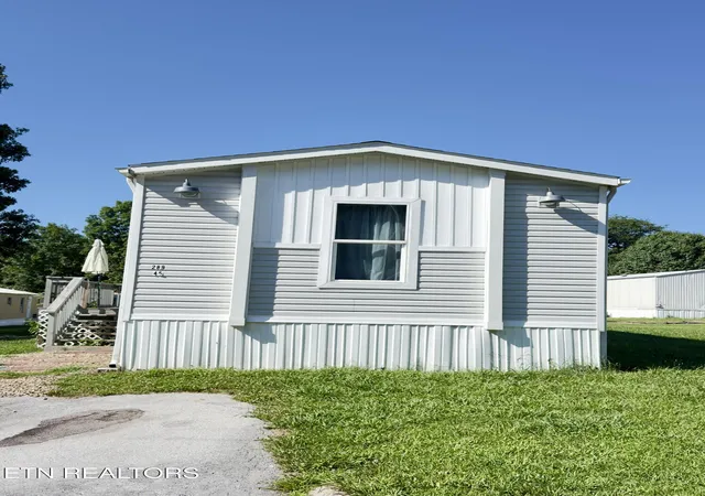 Homes for sale in Crossville, TN | 289 Bradford Dr, Crossville, TN 38555 | MLS# 1347063