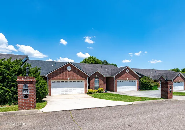 Photo 1 of Single family home for sale at 311 Creekview Ln, Knoxville, TN 37923 | MLS# 1347068 | Listing updated on 2026-09-10