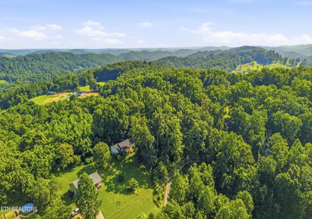 Homes for sale in Maynardville, TN | 205 Booker Rd, Maynardville, TN 37807 | MLS# 1347152