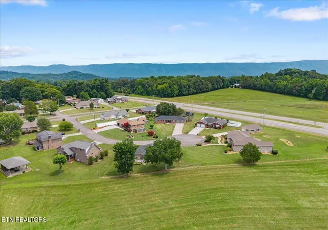5th image of 1217 Cedar Ln, Etowah, TN 37331 | MLS# 1347104