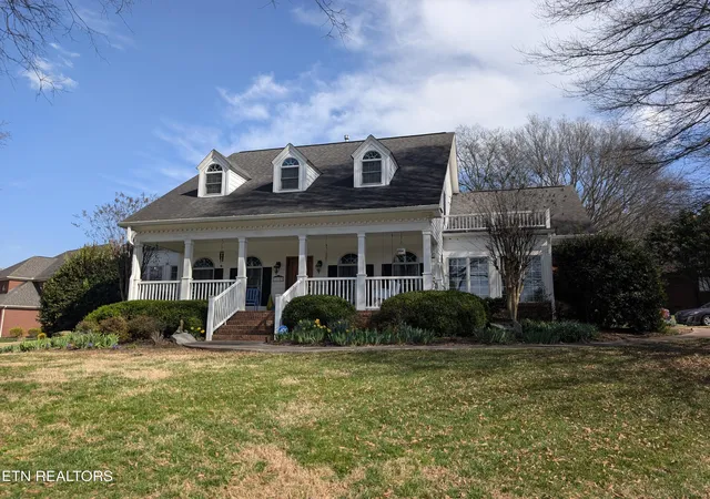 Homes for sale in Knoxville, TN | 12683 Bayview Dr, Knoxville, TN 37922 | MLS# 1347139