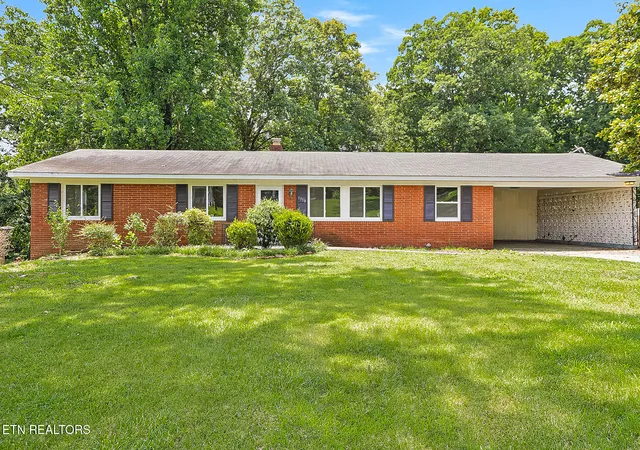 Photo 1 of Single family home for sale at 1719 Woodhaven Dr, Knoxville, TN 37914 | MLS# 1348064 | Listing updated on 2026-09-12