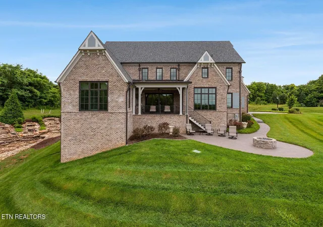 3rd image of 382 Barnsley Rd, Farragut, TN 37934 | MLS# 1347150