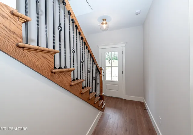 Photo 3 of Sale Pending at 745 Maple Grv St, Maryville, TN 37801 | MLS# 1347580 | Listing updated on 2026-08-20