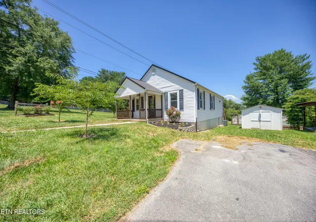 Homes for sale in Jefferson City, TN | 802 Laurel St, Jefferson City, TN 37760 | MLS# 1347275