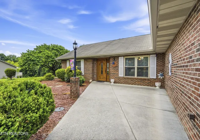 Homes for sale in Seymour, TN | 173 Maple Ridge Ln, Seymour, TN 37865 | MLS# 1347467