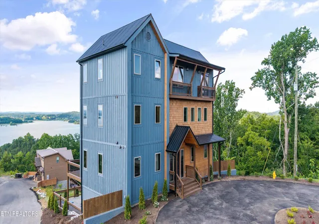 Homes for sale in Sevierville, TN | 936 Lake Haven Wy, Sevierville, TN 37876 | MLS# 1347332