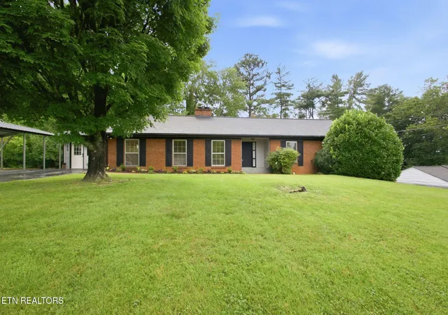Homes for sale in Jefferson City, TN | 1405 Leon Dr, Jefferson City, TN 37760 | MLS# 1347482