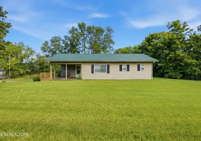 Photo 1 of Sale Pending at 11442 Snyder Rd, Knoxville, TN 37932 | MLS# 1347361 | Listing updated on 2026-08-02