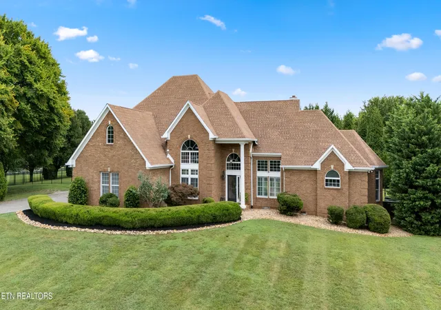 Photo 1 of Single family home for sale at 3746 Jackson Bnd Dr, Louisville, TN 37777 | MLS# 1348125 | Listing updated on 2026-09-21