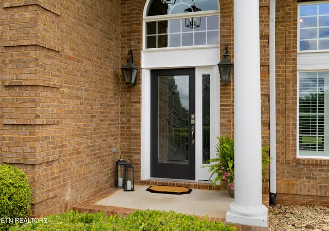 Photo 2 of Single family home for sale at 3746 Jackson Bnd Dr, Louisville, TN 37777 | MLS# 1348125 | Listing updated on 2026-09-21