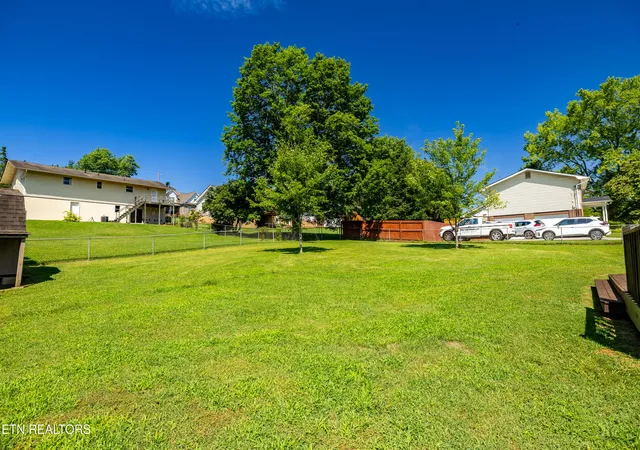 5th image of 1208 Hoss Rd, Powell, TN 37849 | MLS# 1347186