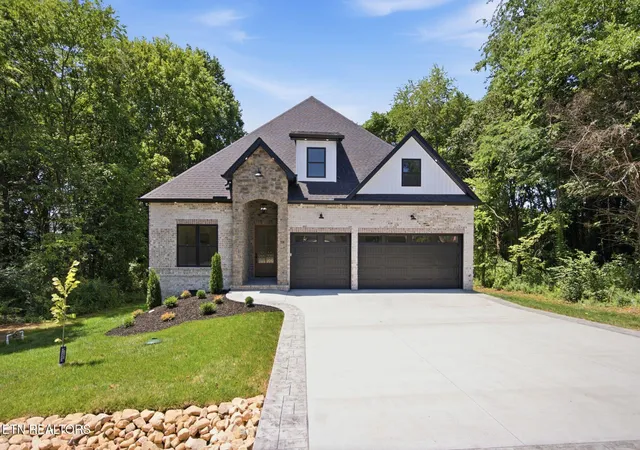Photo 1 of Single family home for sale at 159 Tsuhdatsi Way, Loudon, TN 37774 | MLS# 1347197 | Listing updated on 2026-08-27