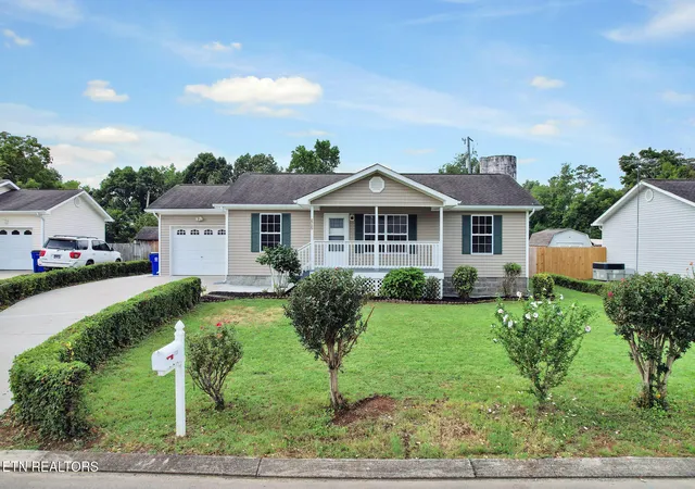 Homes for sale in Cleveland, TN | 2725 Apple Orchard Dr, Cleveland, TN 37312 | MLS# 1347464