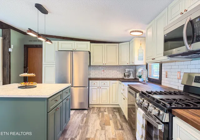 Homes for sale in Jamestown, TN | 418 N Norris St, Jamestown, TN 38556 | MLS# 1347322