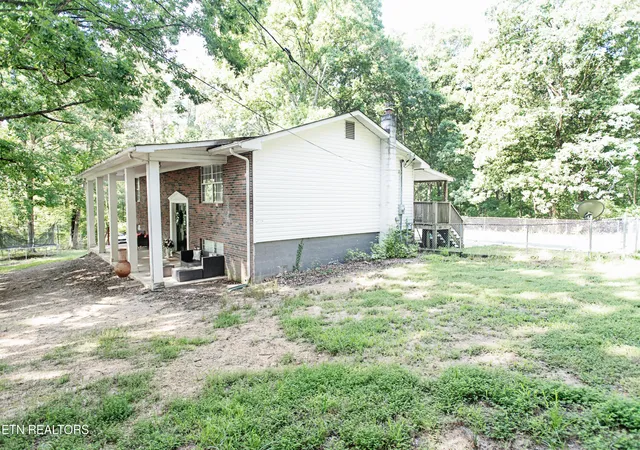Homes for sale in Kingston, TN | 238 Walnut Grove Rd, Kingston, TN 37763 | MLS# 1347238