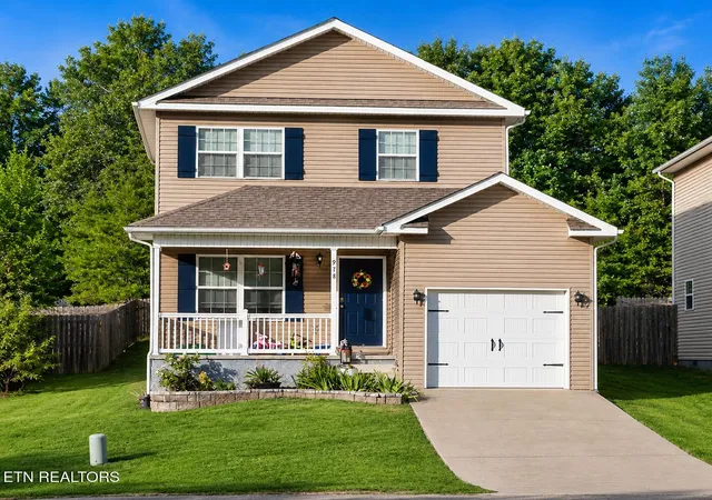 Photo 1 of Sale Pending at 978 Norwood Village Ln, Maryville, TN 37801 | MLS# 1347225 | Listing updated on 2026-09-08