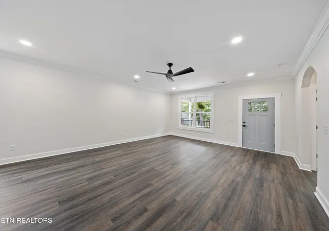 Photo 3 of Single family home for sale at 1208 Ohio Ave, Knoxville, TN 37921 | MLS# 1347756 | Listing updated on 2026-08-20